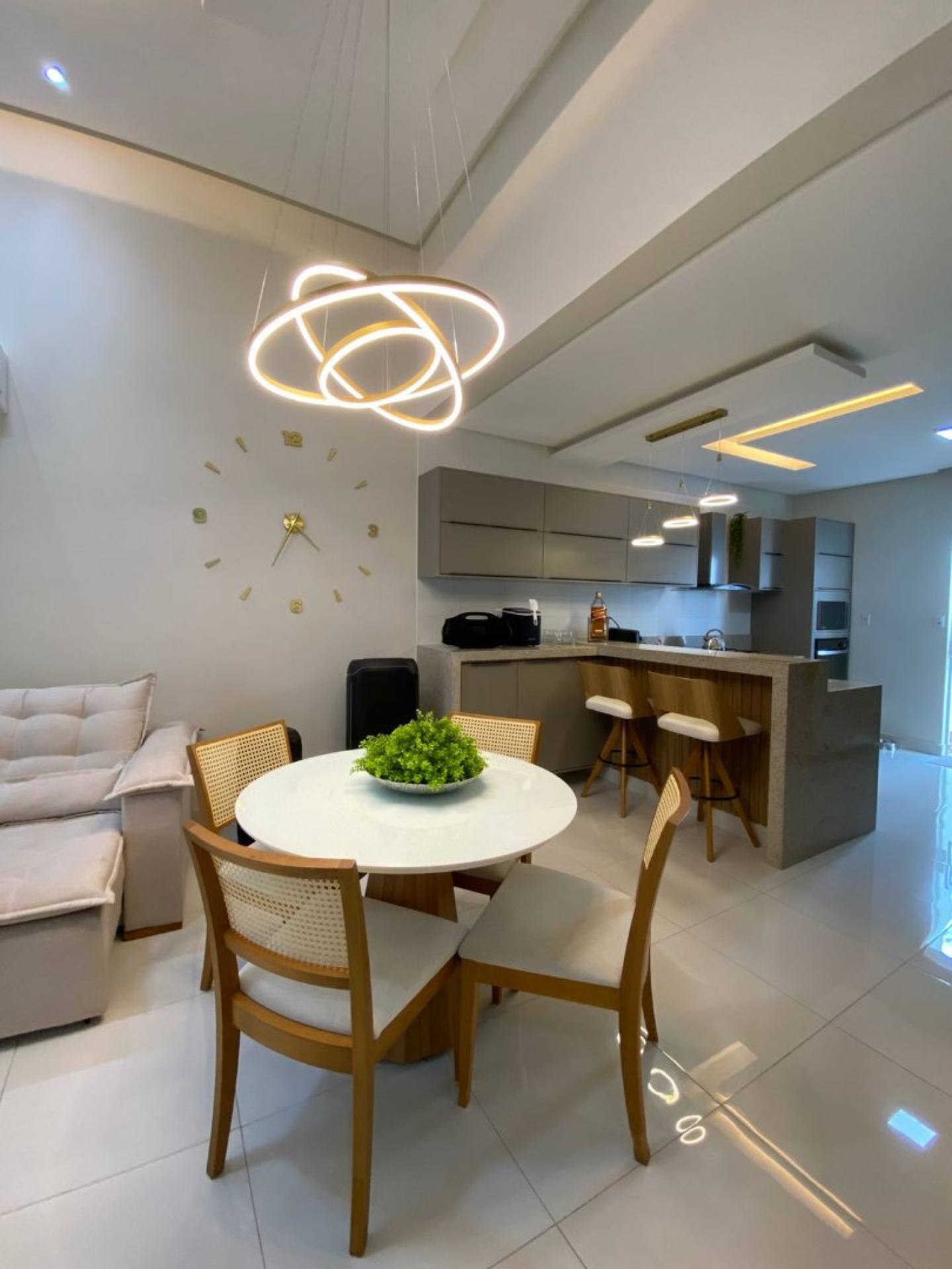 Aluga-se casa no Condomínio Portal do Lago - Itabaiana/SE