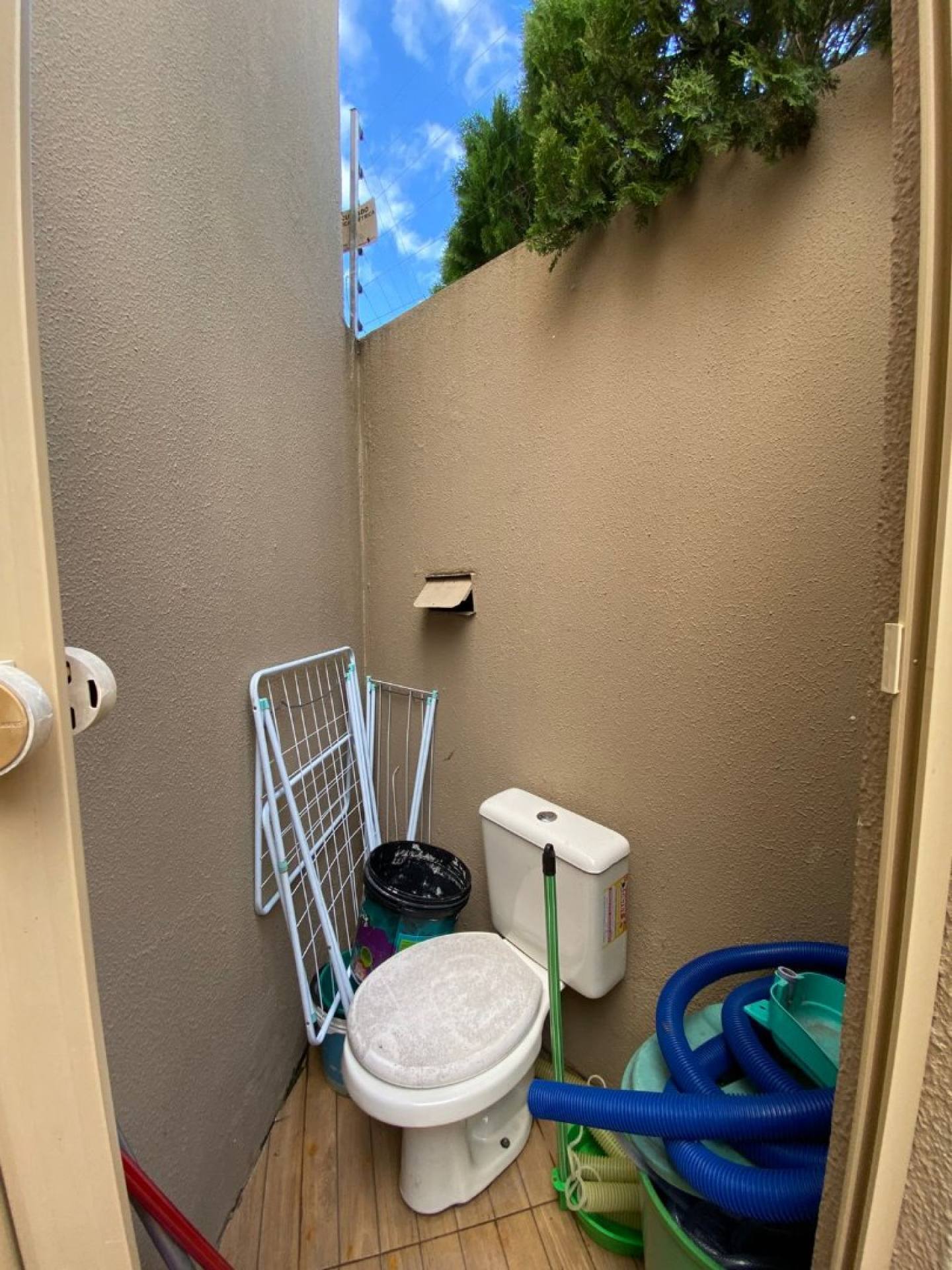 Vende-se casa no Oviedo Teixeira - Itabaiana/SE