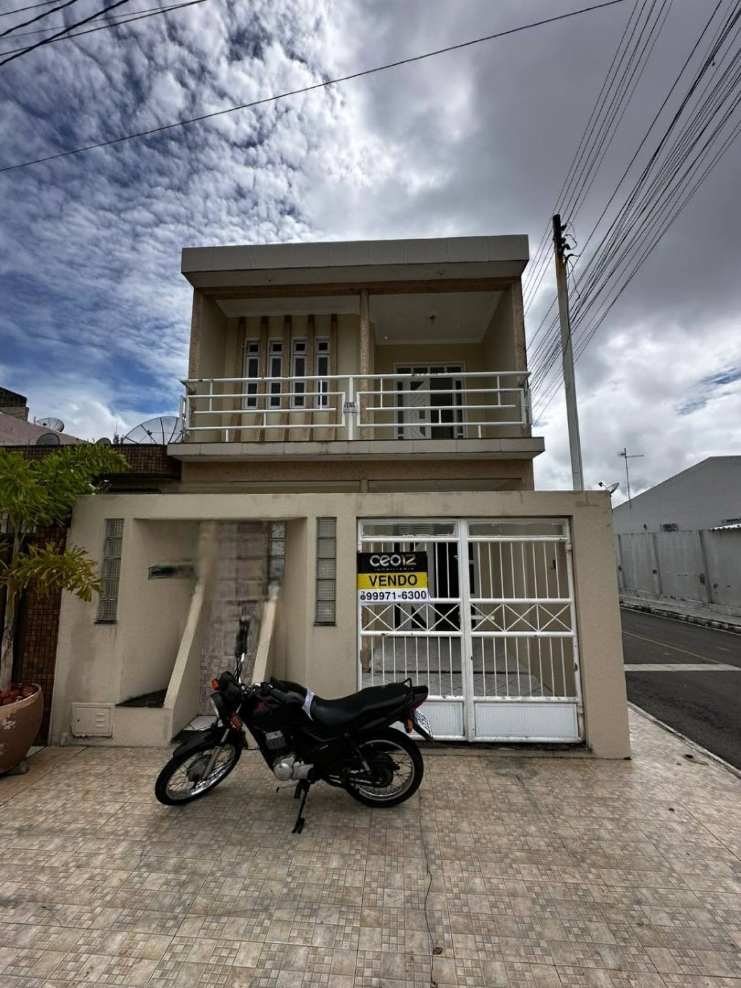 Vende-se Prédio no Marianga - Itabaiana/SE