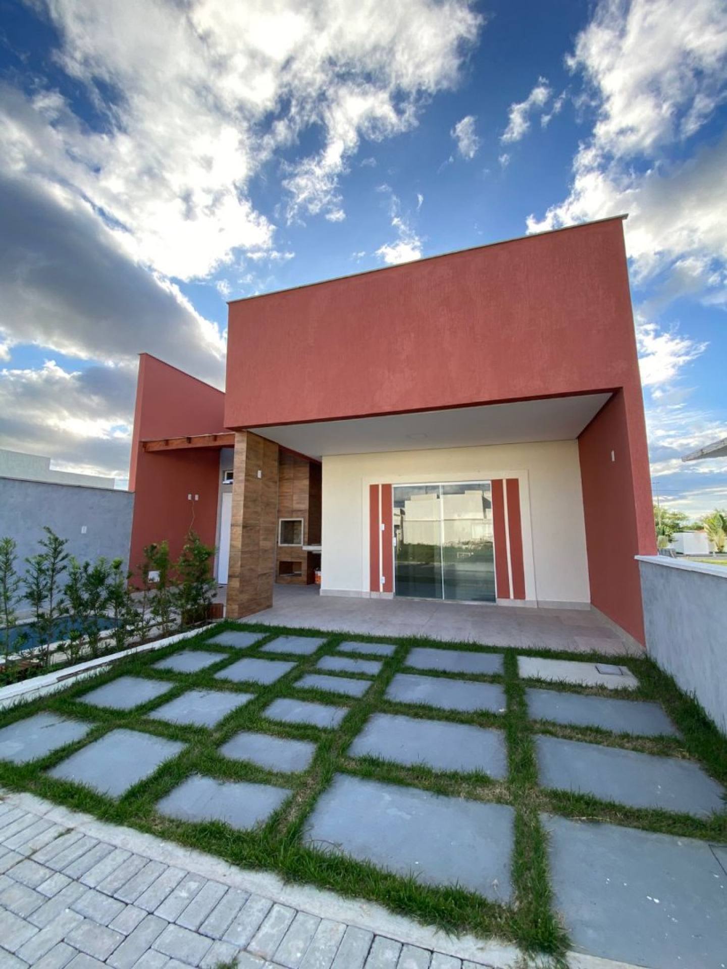 Aluga-se casa no Condomínio Portal do Lago - Itabaiana/SE