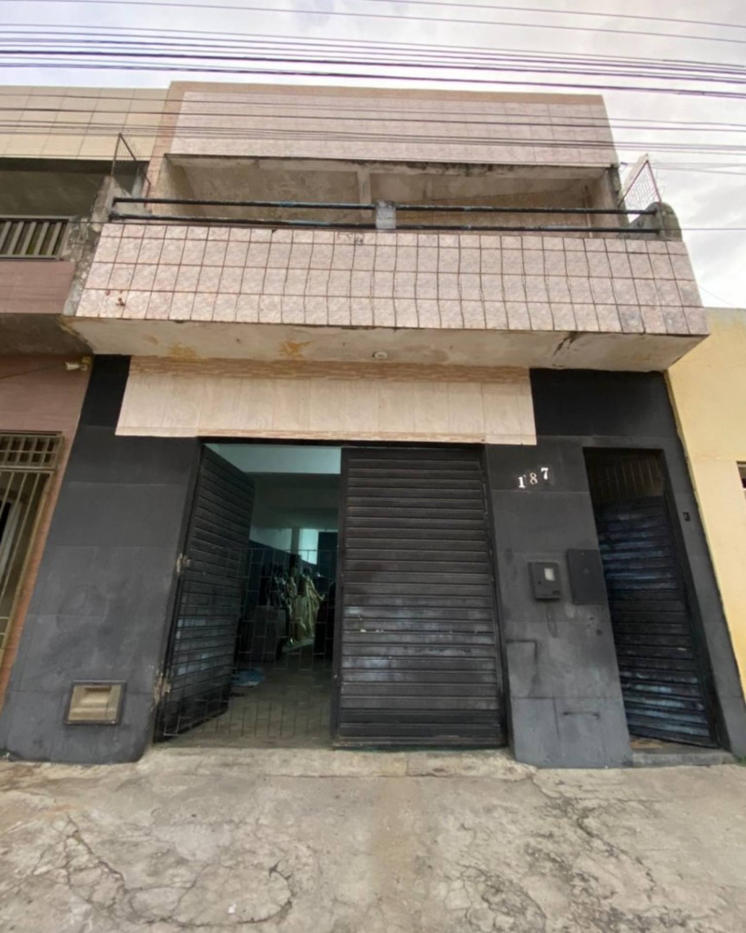 Vende casa no Serrano - Itabaiana/SE