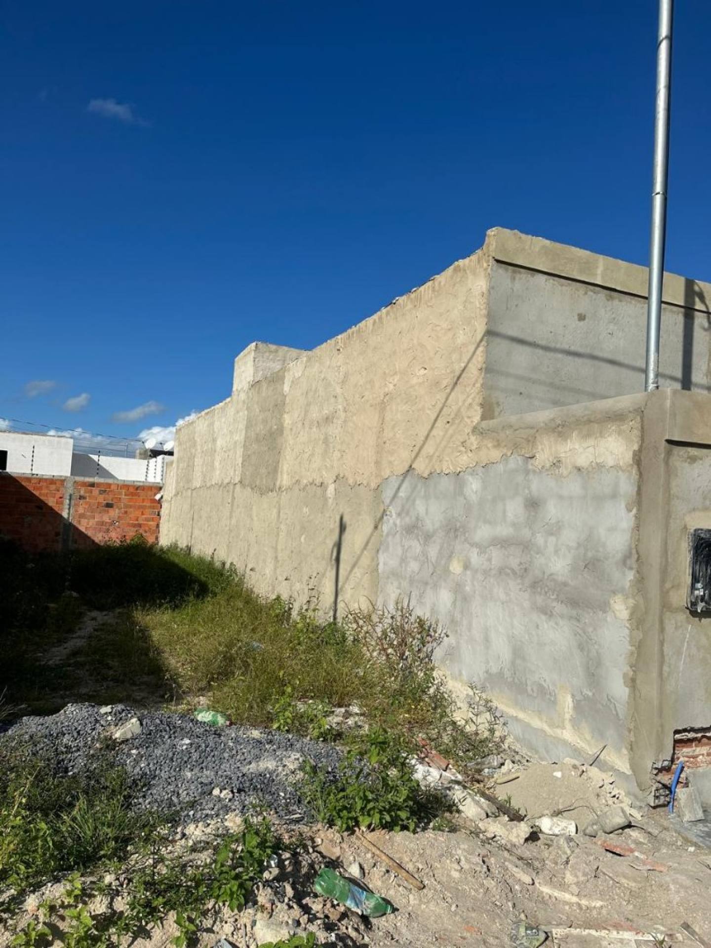 Vende-se casa em Construção no Miguel Teles - Itabaiana/SE