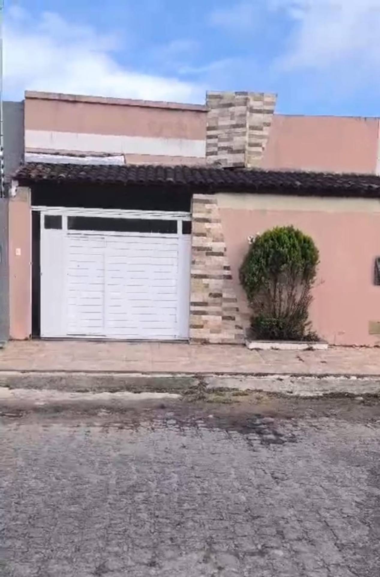 Vende-se Casa no Santa Mônica - Itabaiana/SE