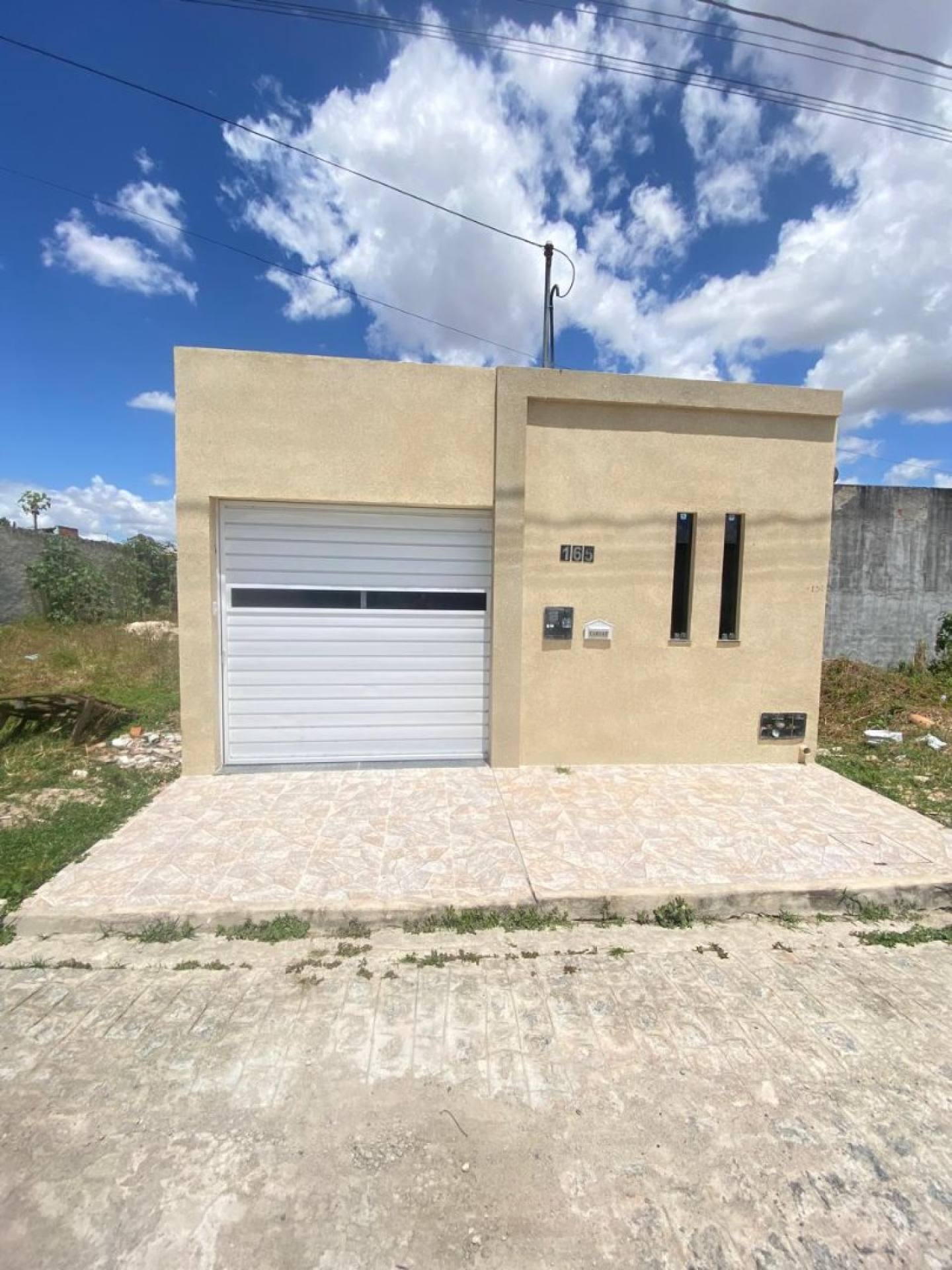 Vende-se Casa no Mamede Pães Mendonça - Itabaiana/SE