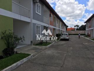 Casa de Condomínio Para Vender com 3 quartos sendo 1 suítes no bairro Santa Mônica em Feira De Santana