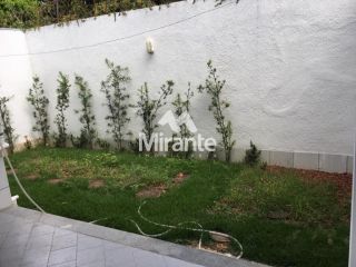 Casa de Condomínio Para Vender com 3 quartos sendo 1 suítes no bairro Santa Mônica em Feira De Santana