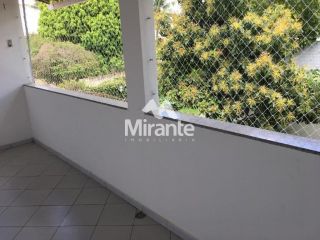 Casa de Condomínio Para Vender com 3 quartos sendo 1 suítes no bairro Santa Mônica em Feira De Santana
