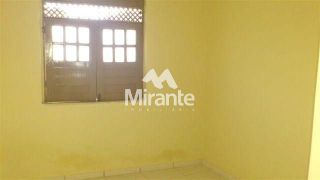 Casa Para Alugar no bairro Centro em Feira De Santana