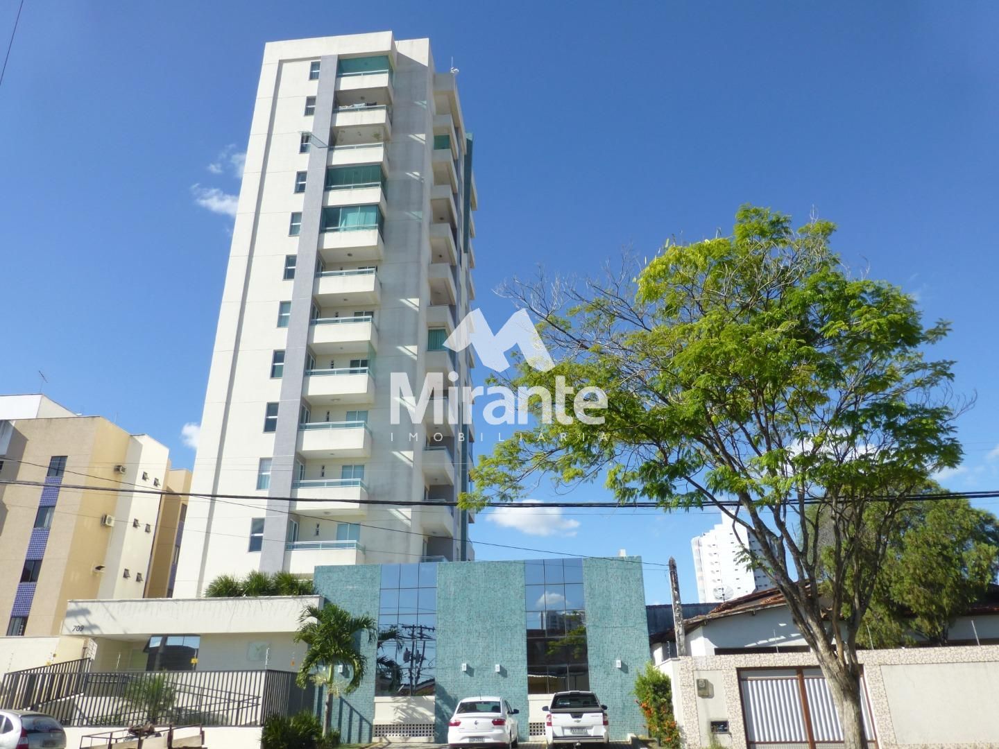 Apartamento Para Alugar com 1 quartos sendo 1 suíte no bairro Santa Mônica em Feira De Santana