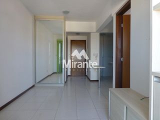 Apartamento Para Alugar com 1 quarto sendo 1 suíte no bairro Santa Mônica em Feira De Santana