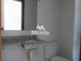 Apartamento Para Alugar com 1 quarto sendo 1 suíte no bairro Santa Mônica em Feira De Santana