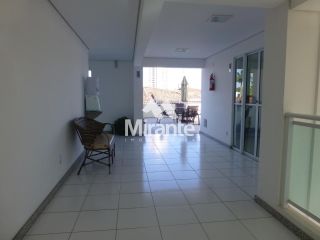 Apartamento Para Alugar com 1 quarto sendo 1 suíte no bairro Santa Mônica em Feira De Santana