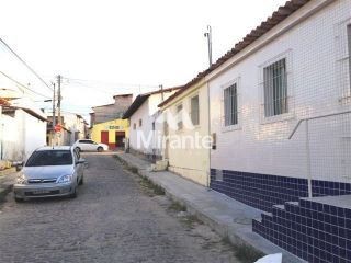 Casa Para Alugar no bairro Queimadinha em Feira De Santana