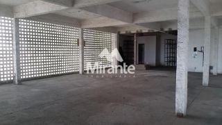 Prédio / Edifício Inteiro Comercial Para Alugar no bairro Centro em Feira De Santana