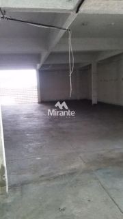 Prédio / Edifício Inteiro Comercial Para Alugar no bairro Centro em Feira De Santana
