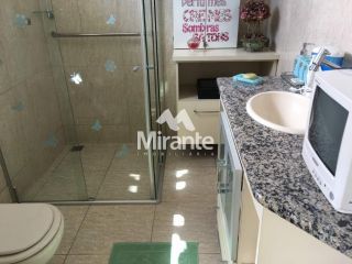 Casa Para Vender com 7 quartos sendo 3 suítes no bairro Coronel José Pinto em Feira De Santana