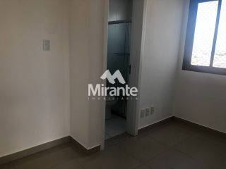 Apartamento Para Alugar com 3 quartos sendo 3 suítes no bairro Santa Mônica em Feira De Santana