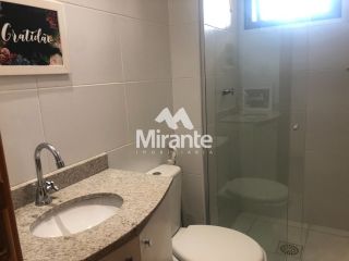 Apartamento Para Alugar com 3 quartos sendo 3 suítes no bairro Santa Mônica em Feira De Santana