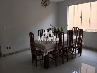 Casa Para Vender com 6 quartos sendo 4 suítes no bairro Jardim Cruzeiro em Feira De Santana