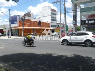 Prédio / Edifício Inteiro Comercial Para Alugar no bairro Capuchinhos em Feira De Santana
