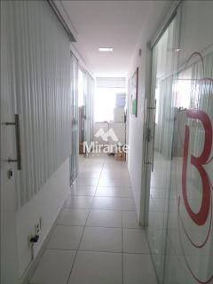 Prédio / Edifício Inteiro Comercial Para Alugar no bairro Capuchinhos em Feira De Santana