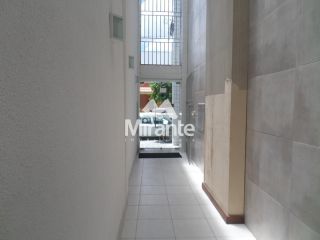 Prédio / Edifício Inteiro Comercial Para Alugar no bairro Capuchinhos em Feira De Santana