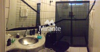 Casa de Condomínio Para Vender com 4 quartos sendo 3 suítes no bairro Tomba em Feira De Santana