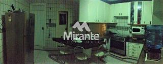 Casa de Condomínio Para Vender com 4 quartos sendo 3 suítes no bairro Tomba em Feira De Santana