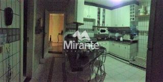Casa de Condomínio Para Vender com 4 quartos sendo 3 suítes no bairro Tomba em Feira De Santana
