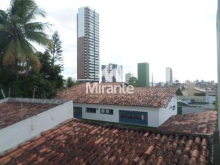 Casa Para Alugar com 3 quartos sendo 1 suítes no bairro Santa Mônica em Feira De Santana