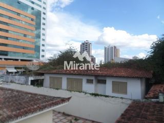 Casa Para Alugar com 3 quartos sendo 1 suítes no bairro Santa Mônica em Feira De Santana