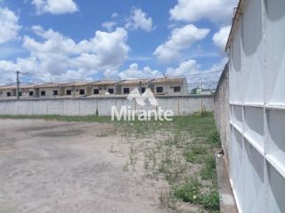 Lote / Terreno de Bairro Para Alugar no bairro Santa Mônica em Feira De Santana