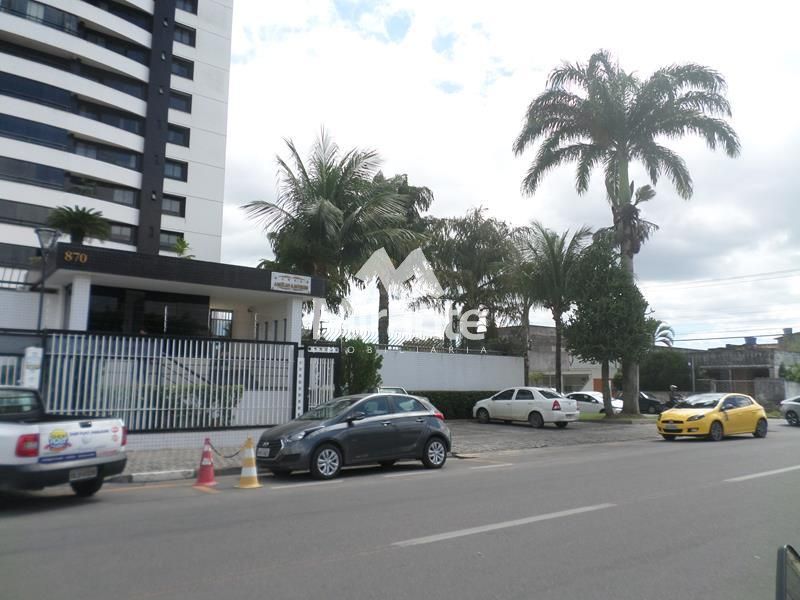 Apartamento Para Vender com 3 quartos sendo 3 suítes no bairro Ponto Central em Feira De Santana