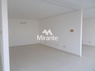 Prédio / Edifício Inteiro Comercial Para Vender no bairro Santa Mônica em Feira De Santana