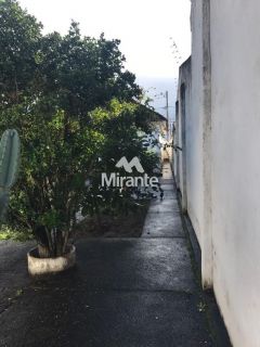 Casa Para Vender no bairro Centro em Feira De Santana