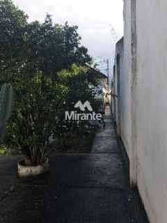 Casa Para Vender no bairro Centro em Feira De Santana