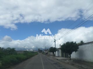 Lote / Terreno de Bairro Para Vender no bairro Santa Mônica em Feira De Santana