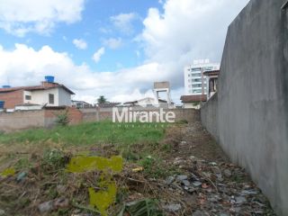 Lote / Terreno de Bairro Para Vender no bairro Santa Mônica em Feira De Santana