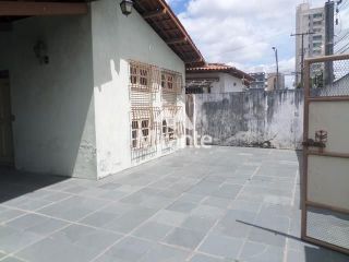 Casa Para Vender com 4 quartos sendo 2 suítes no bairro Santa Mônica em Feira De Santana