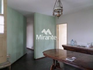 Casa Para Vender com 4 quartos sendo 2 suítes no bairro Santa Mônica em Feira De Santana