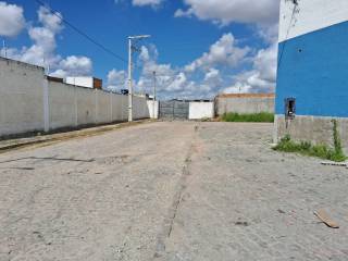 Galpão Para Alugar no bairro Baraúna em Feira De Santana