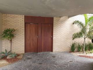 Casa com 3 dormitórios para alugar, 267 m² por R$ 10.108,11/mês - Santa Mônica - Feira de Santana/BA