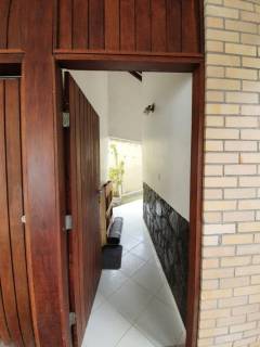 Casa com 3 dormitórios para alugar, 267 m² por R$ 10.108,11/mês - Santa Mônica - Feira de Santana/BA