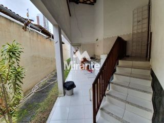 Casa Para Alugar com 3 quartos sendo 1 suítes no bairro Santa Mônica em Feira De Santana