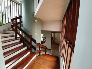 Casa com 3 dormitórios para alugar, 267 m² por R$ 10.108,11/mês - Santa Mônica - Feira de Santana/BA