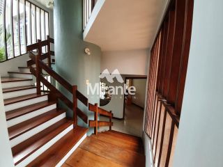 Casa Para Alugar com 3 quartos sendo 1 suítes no bairro Santa Mônica em Feira De Santana