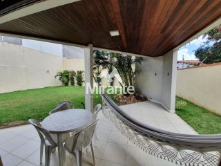 Casa Para Alugar com 3 quartos sendo 1 suítes no bairro Santa Mônica em Feira De Santana