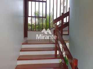 Casa Para Alugar com 3 quartos sendo 1 suítes no bairro Santa Mônica em Feira De Santana