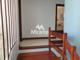 Casa Para Alugar com 3 quartos sendo 1 suítes no bairro Santa Mônica em Feira De Santana