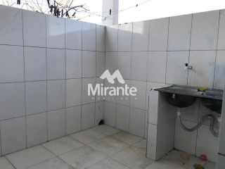 Casa Para Vender com 3 quartos no bairro Conceição em Feira De Santana